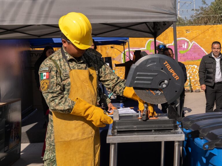 077e7836-2e17-4bce-a1fb-55d54076951a