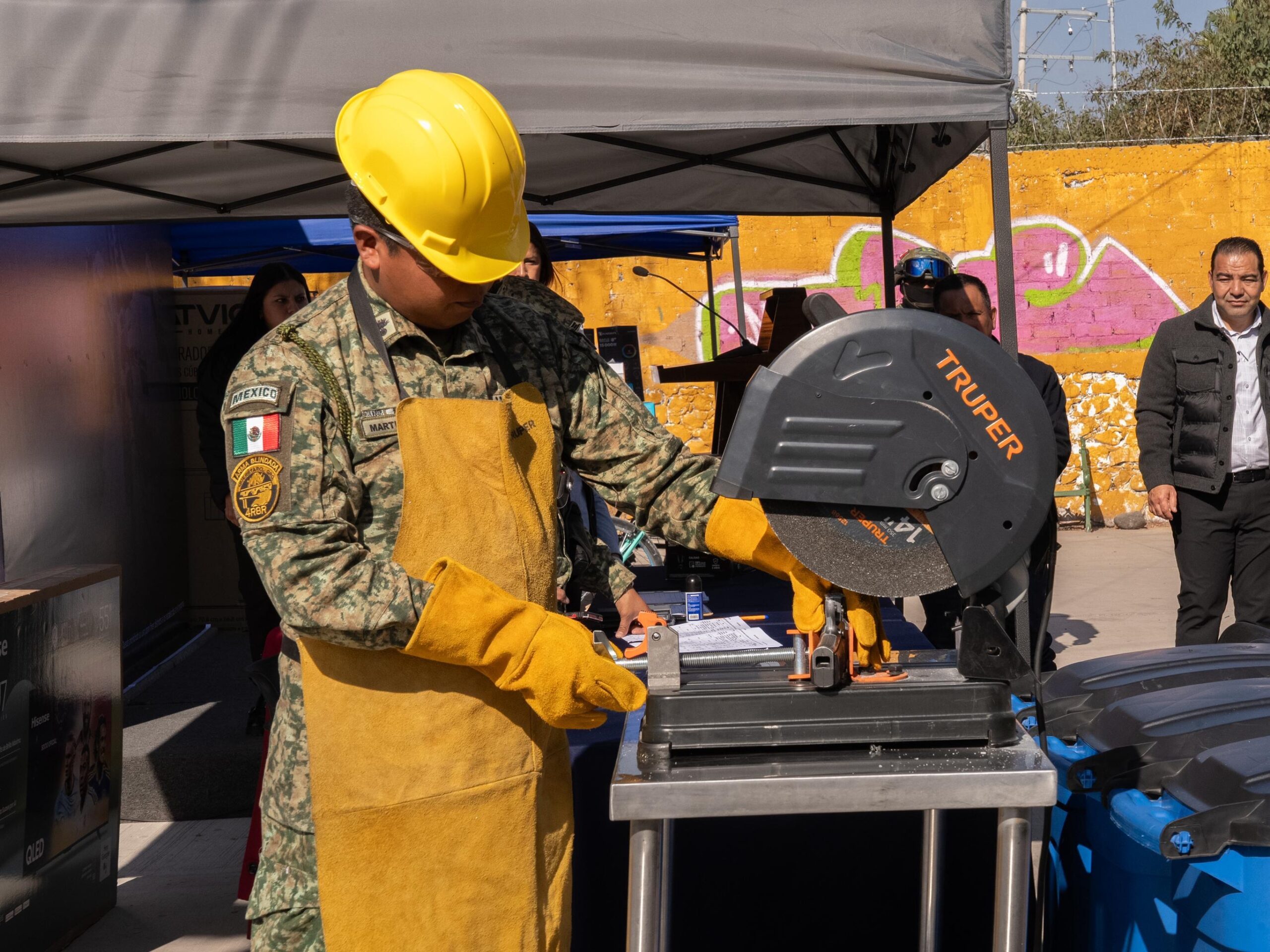 077e7836-2e17-4bce-a1fb-55d54076951a