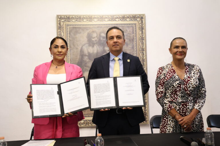 71_273_51657_1593744883_06_04_2026_CONVENIO_CON_COLEGIO_DE_PROFESIONALES_DEL_DERECHO_DE_SAN_JUAN_DEL_RIO_03