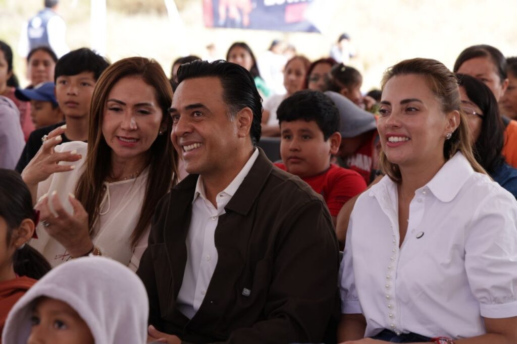 Aquí Contigo llega a Menchaca con actividades familiares