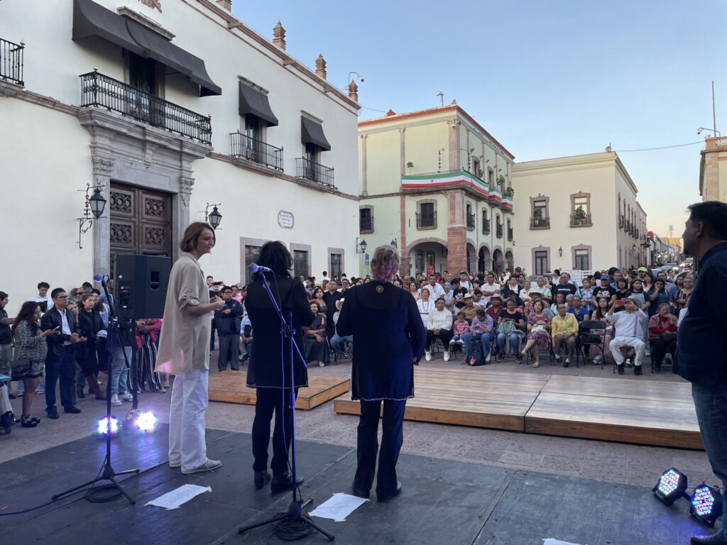 SECULT rinde homenaje a «Las Flores de las Huastecas» por 40 años de trayectoria en la música tradicional