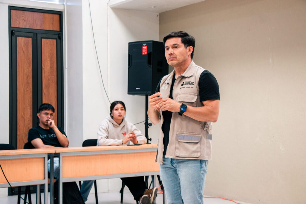 UT San Juan y el INEA impulsan estrategia de alfabetización impulsada por estudiantes prestadores de servicio social