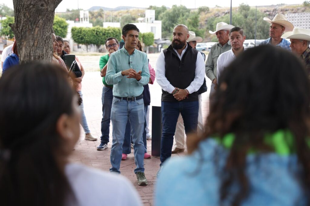 SEDESOQ encabeza gira de trabajo en San Juan del Río para fortalecer programas sociales e infraestructura